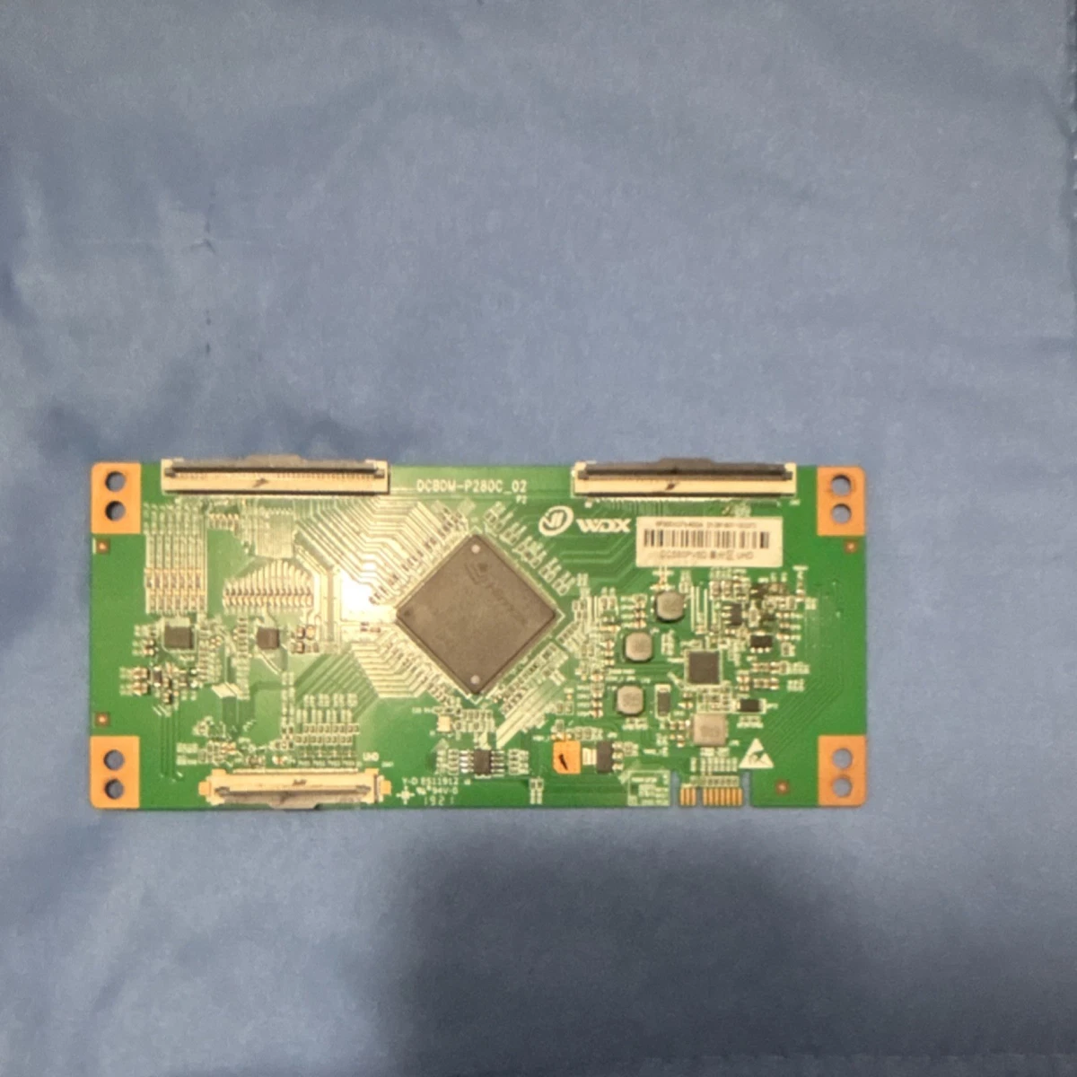 VIZIO VW32L HDTV20A T-Con Board TW10794V-0