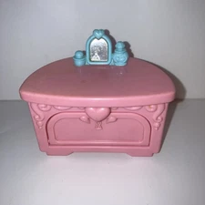 1995 Fisher Price Loving Family Once Upon A Dream Castle Pink Vanity Dresser