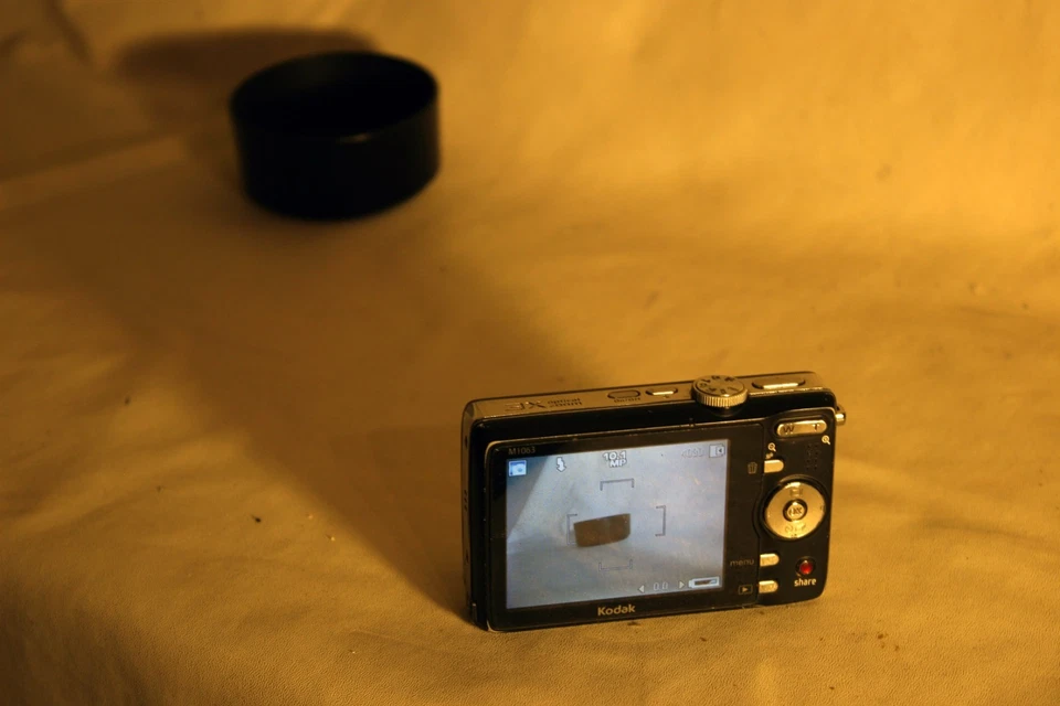 TESTED Kodak M1063 10.3mp digital point&shoot camera & battery - Image 4 of 4