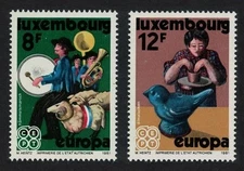 S57064 LUXEMBOURG MNH 1981 Europa Folklore 2V