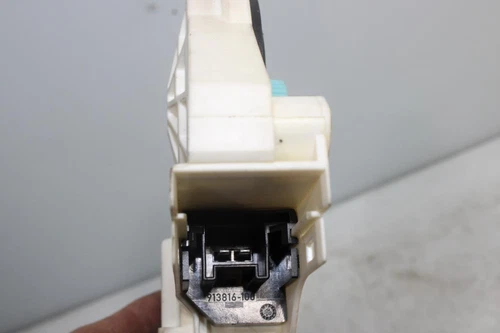 8K0959801A Motor Elevalunas Delantero Izquierdo para AUDI A4 AVANT (8W5) 1592039 - Imagen 3 de 4