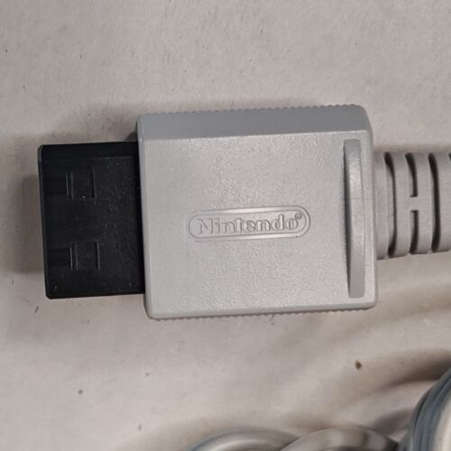 OEM GENUINE Official Nintendo Wii Wii U AV VIDEO COMPOSITE CABLE RVL-009 - Picture 4 of 5