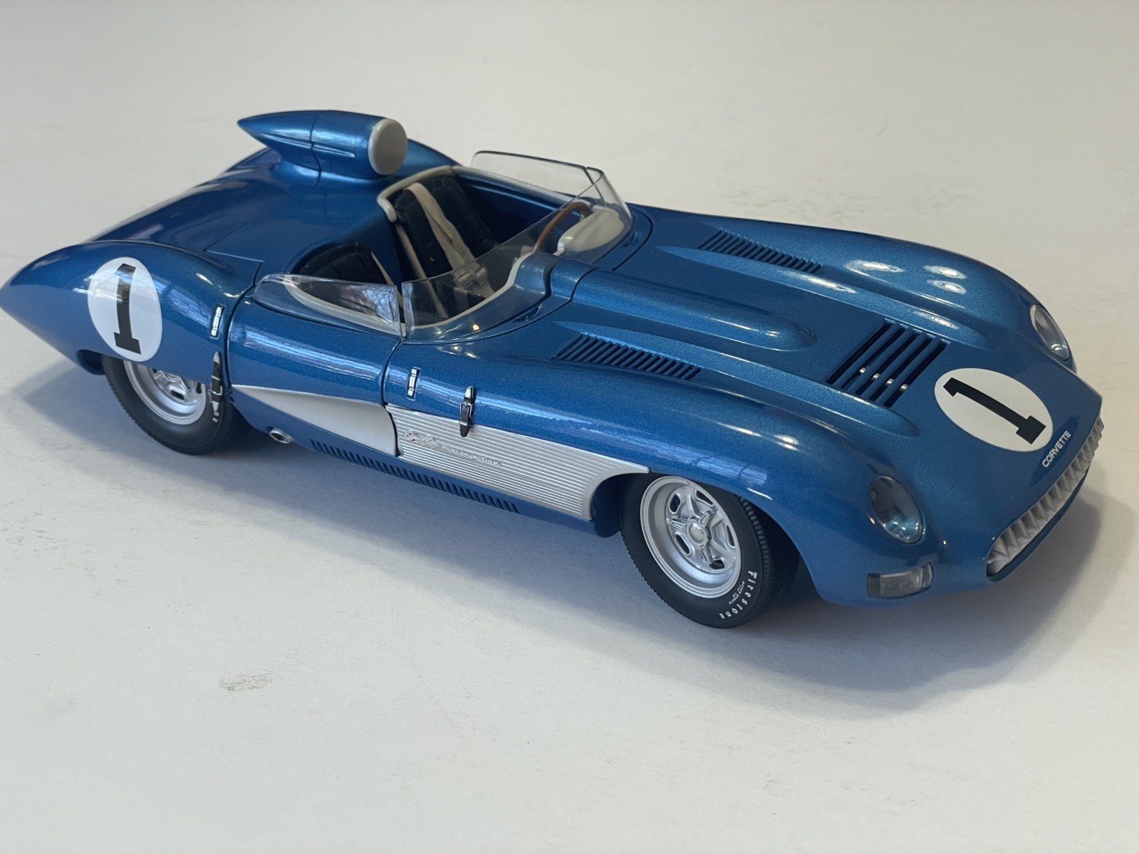 AUTOart Chevrolet Corvette C1 SS 1957 Blue 71051