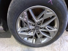 Used Wheel fits: 2023 Genesis Gv70 19x8 alloy twisted spoke Grade B