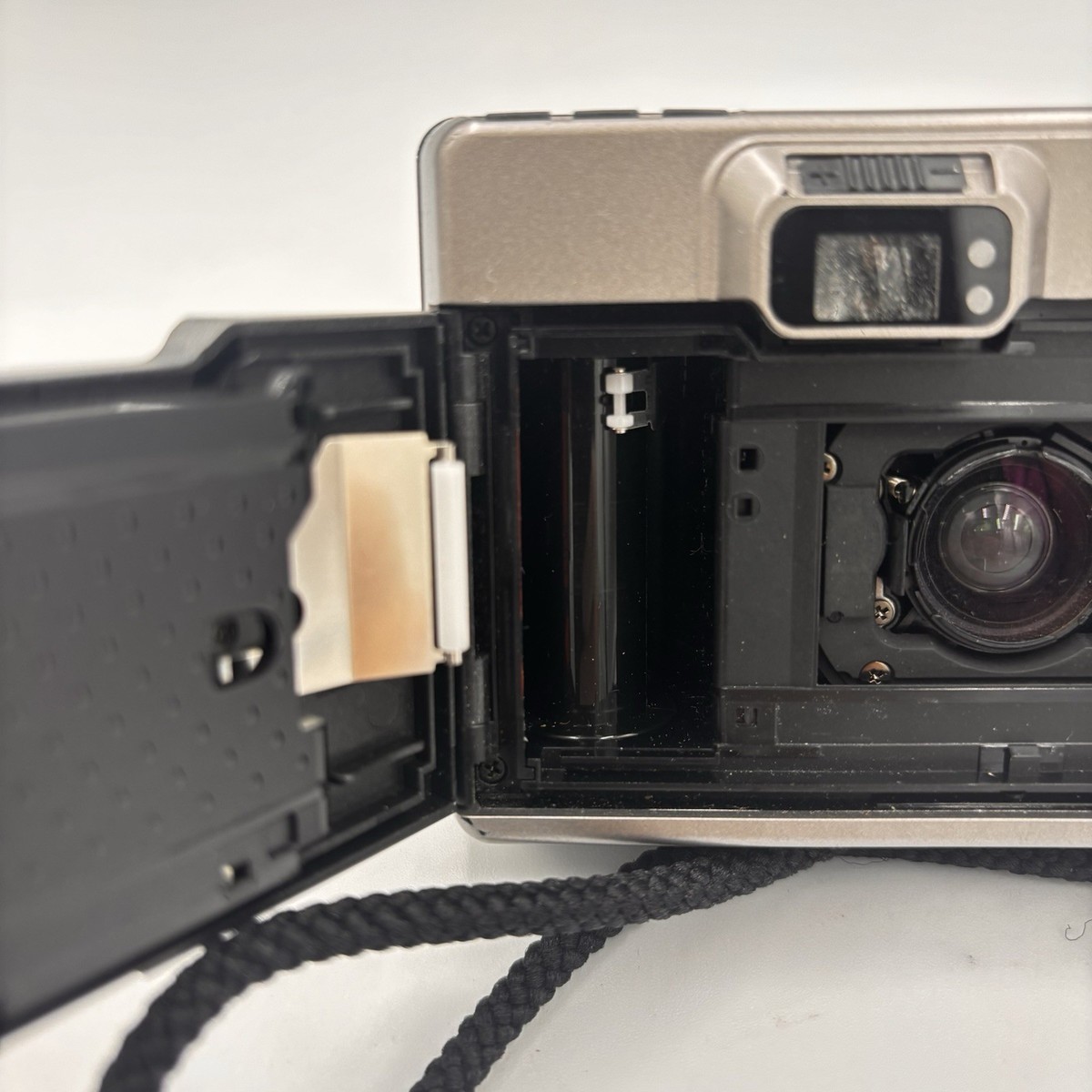 Pentax IQZoom 835 35mm Point & Shoot Film Camera for sale online