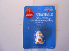 RARE NEW SEALED on CARD 1985 Care Bear Cousins COZY HEART PENGUIN Attachable