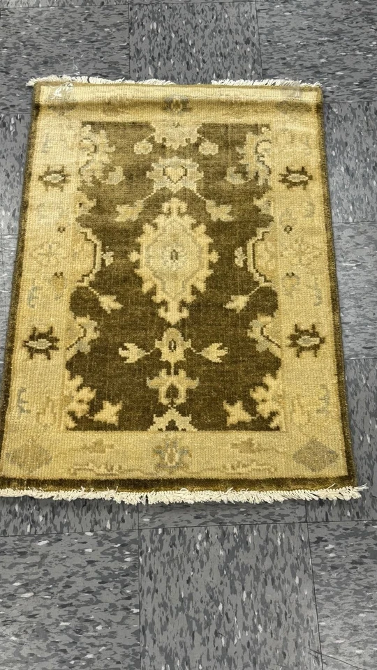Surya Istanbul Hand Knotted Area Rug 2' x 3' IST1004-23 - Image 3 of 4