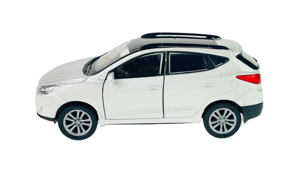 WELLY HYUNDAI TUCSON IX 35 WHITE 1:34 DIE CAST METAL MODEL NEW IN BOX - Image 4 of 4