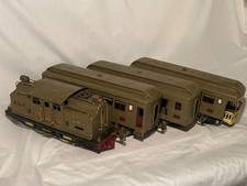 1920s Prewar Lionel 318E Electric Motor Engine with 309, 310 & 312 Train Cars