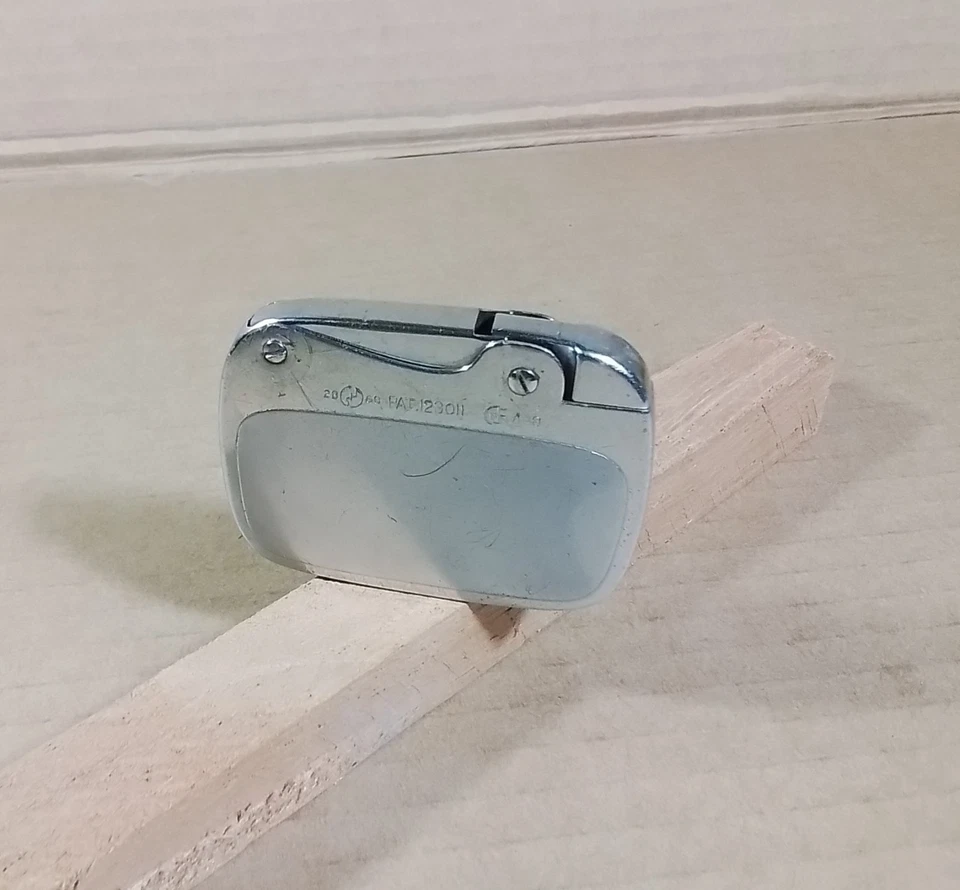 Vintage Oil Lighter Sarome Elegance Working Mechero Briquet Feuerzeug - Imagen 2 de 4