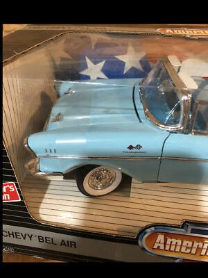 ERTL AMERICAN MUSCLE 1:18 Scale 1955 Chevrolet Bel Air Diecast Car EUR