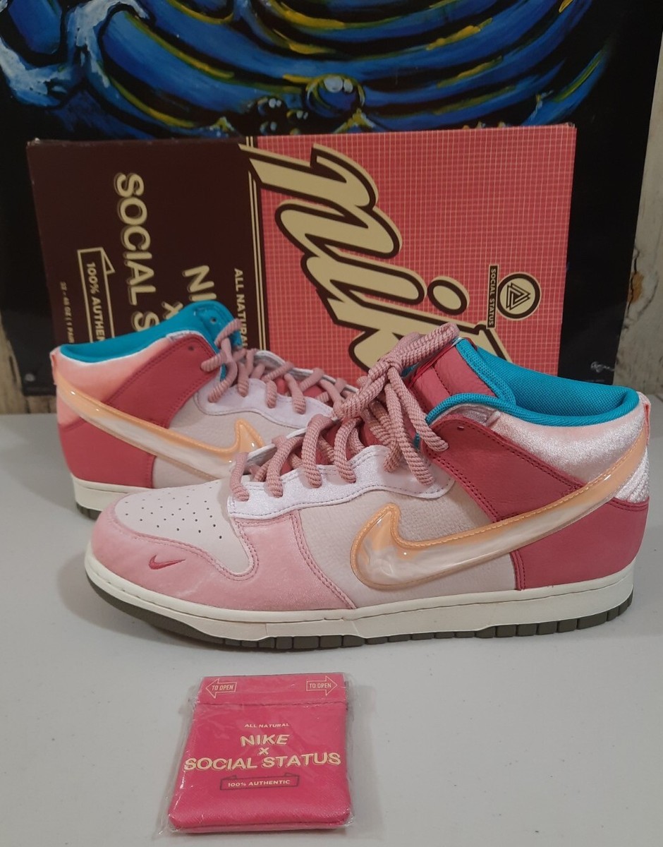 strawberry milk social status