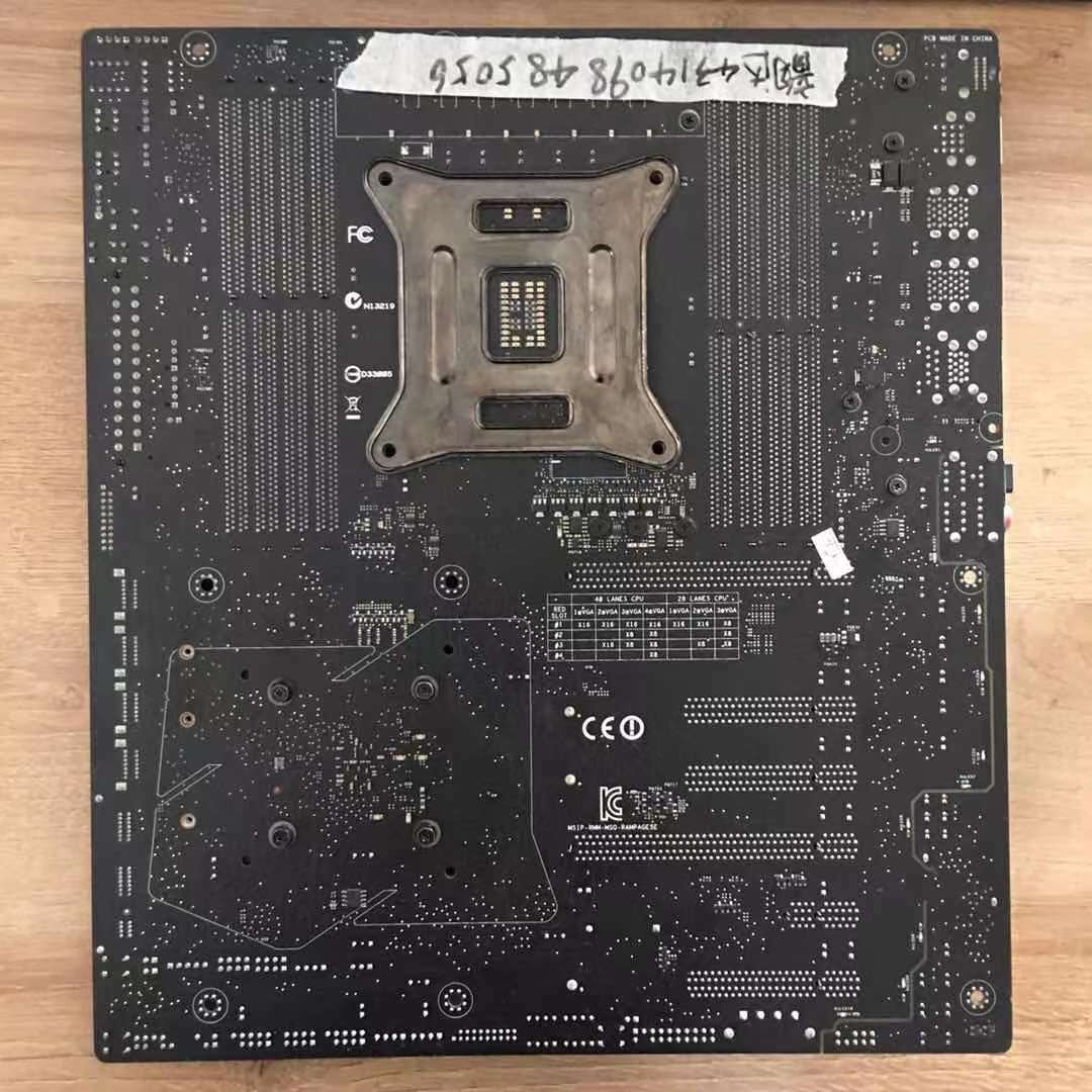 PCパーツ ASUS - ASUS ROG RAMPAGE V EDITION 10 ROG RAMPAGE V EDITION 10 | Motherboards | ROG Global