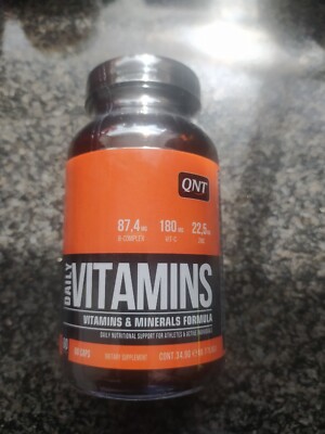 2 Gläser QNT Daily Vitamins, Vitamins & Minerals Formula, Supplements