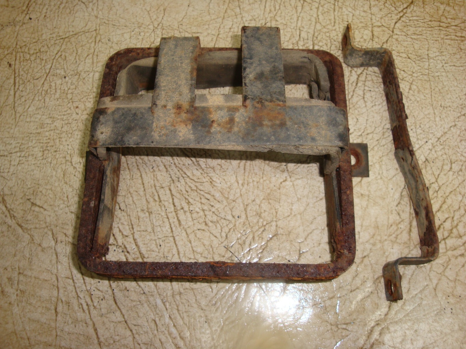 Picture 3 of 4