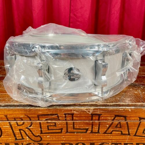 Tamburo rullante Ludwig Element Evolution 5x14 argento bianco scintillante NOS - Foto 2 di 11