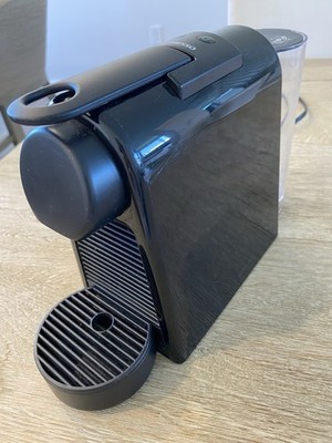 Nespresso Essenza Mini D30 Espresso Machine Black OriginalLine Coffee Maker Test