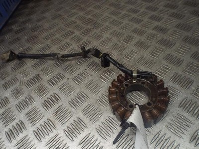 Honda VF400F VF400 F um 1982-1983 Generator Stator Wicklungen 18 polig 