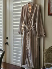 BURBERRY STRIPED ROBE - MEDIUM-SIZED