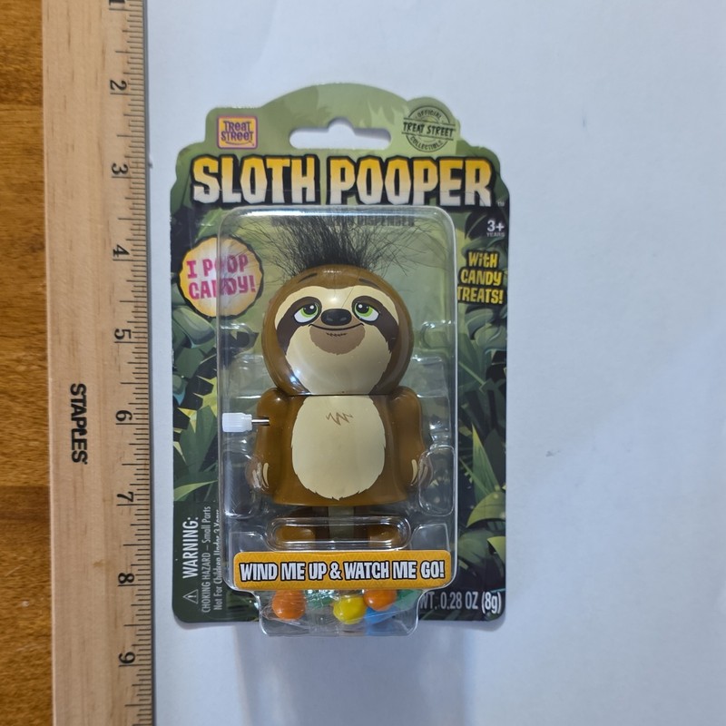 Treat Street Sloth Wind-Up Candy Dispenser Toy, MPN 39055, 2024
