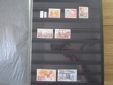COLLECTION  TCHECOSLOVAQUIE  + 800 TIMBRES  -  1967 - 1992 + FIN DE CATALOGUE