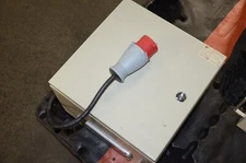 Tufvassons 7553-0043 4000 kvt 400 Volt 10 Amp 3 Phase en 61558 Autotransformer