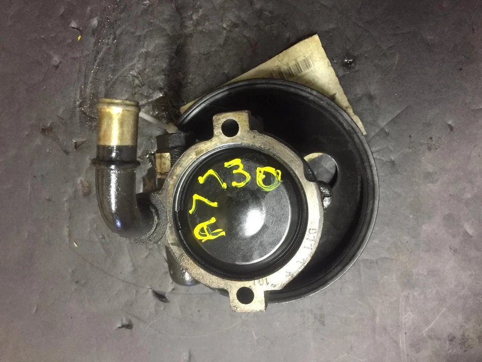 Bomba de dirección asistida usada se adapta a: Cadillac Catera 1997 grado A Foto 2 de 4