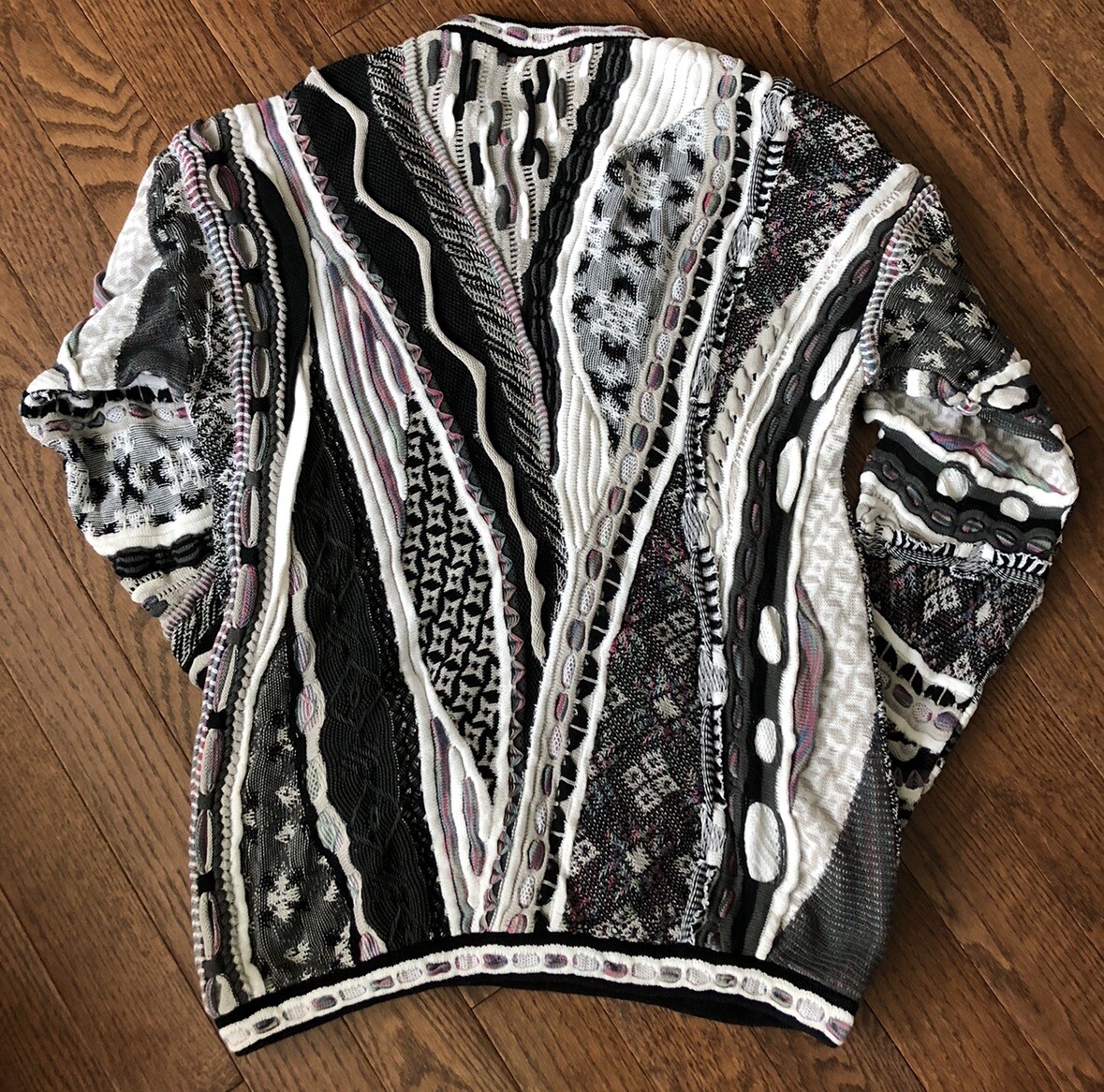 トップス TUNDRA Mulch Crazy Pattern 3D Knit Tundra vintage 3d knit sweater multicolour made in Canada