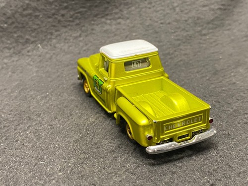 Chevrolet Apache ET 1958 mags escalón 1:64 camión tienda neumáticos de goma detallados - Imagen 4 de 6