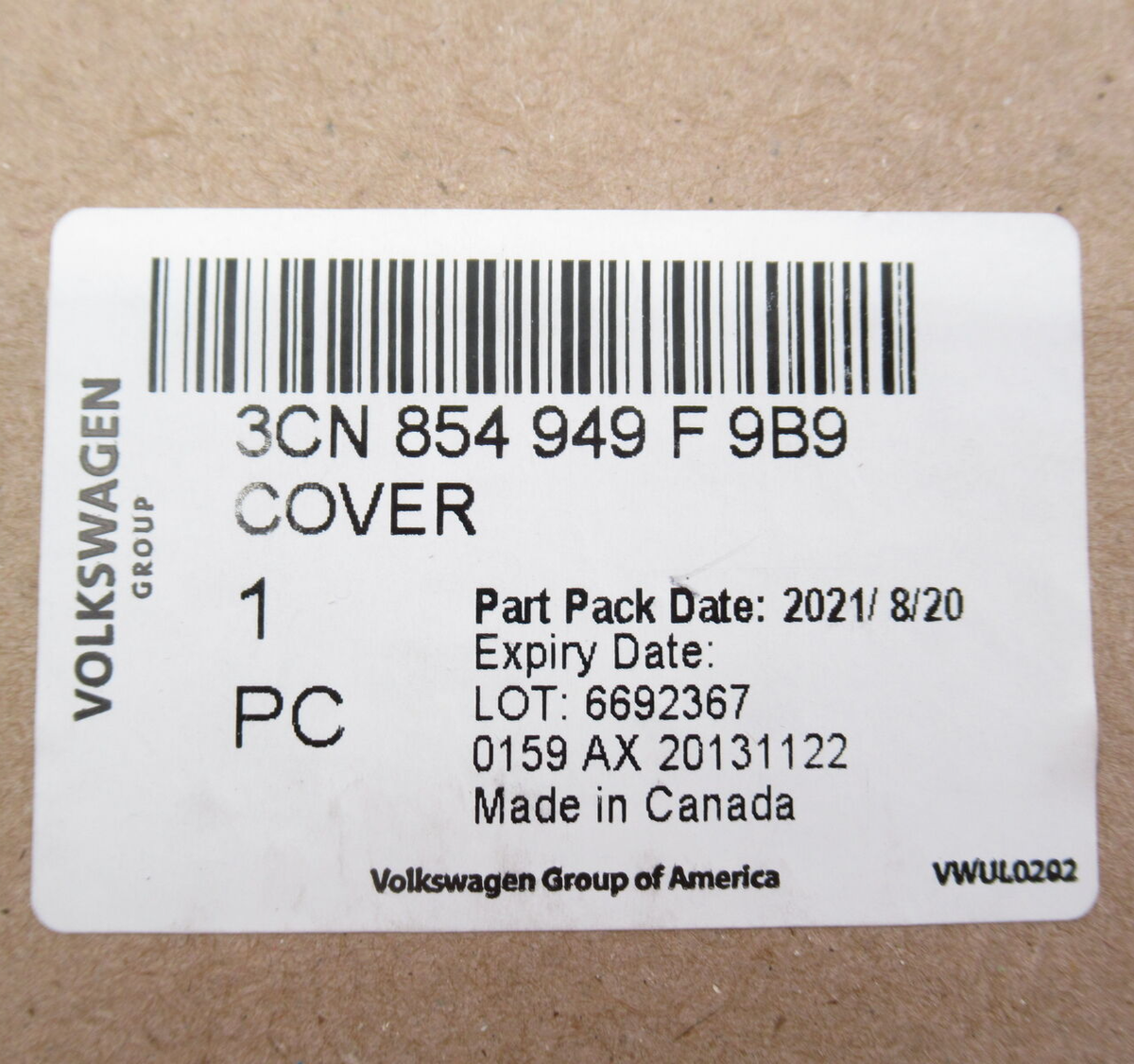 Genuine OEM VW 3CN-854-949-F-9B9 Driver Rear Lower Molding Cover