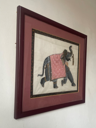 Mid century Indian Elephant Painting On Silk Cloth Fine Artwork, FRAMED - Picture 2 of 7