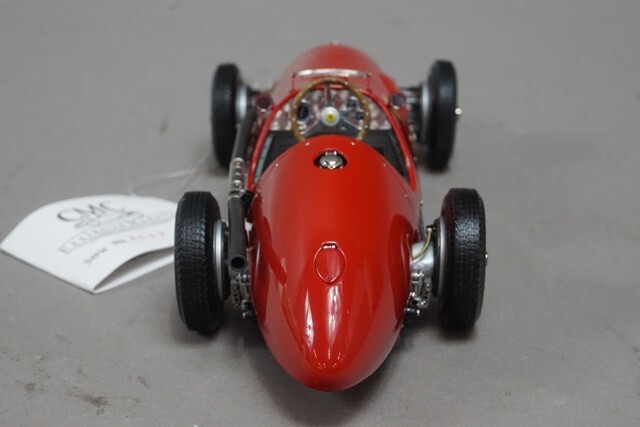 1:18 CMC M-056 Ferrari 500 F2 Der Doppelweltmeister 1953 1:18 CMC M-056 Ferrari 500 F2 Der Doppelweltmeister 1953