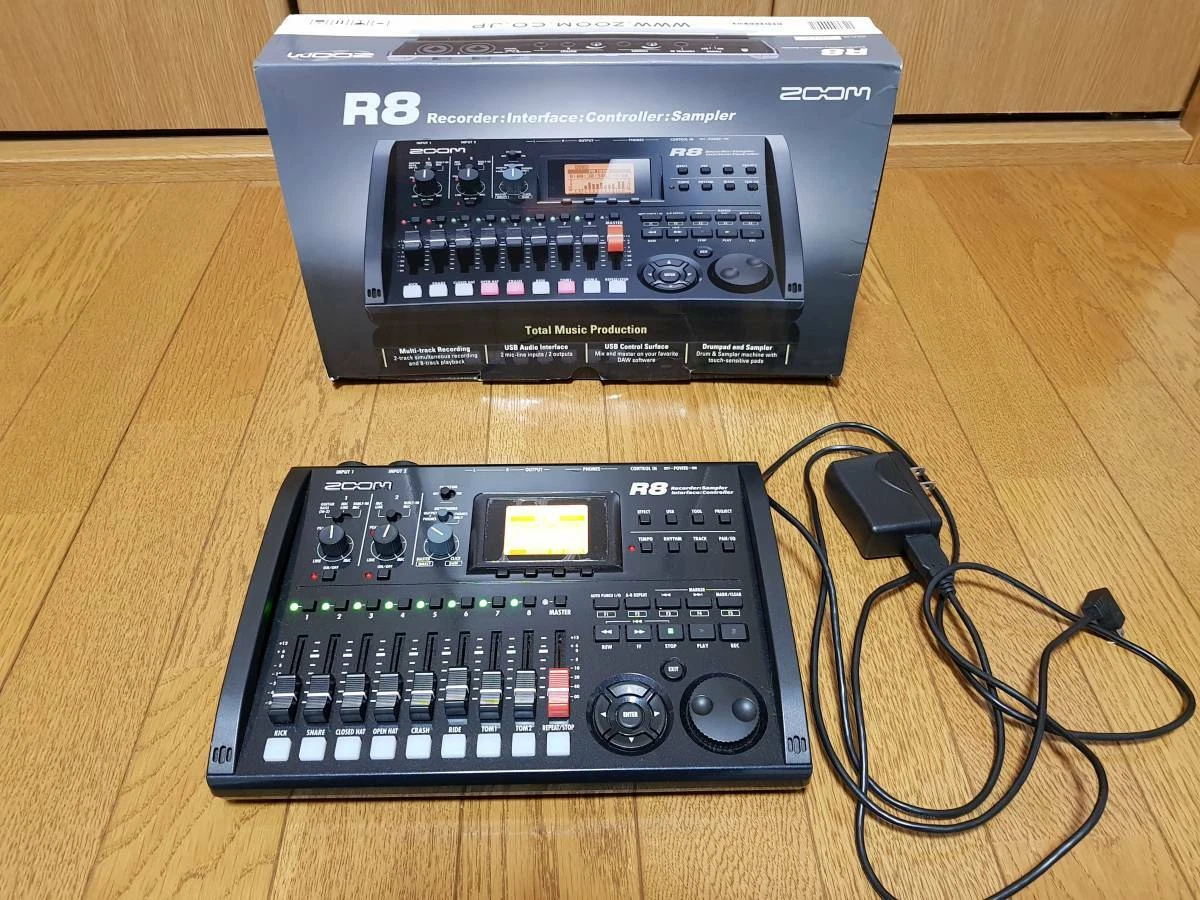 Zoom R8 Multi-track Recorder Used with Box F/S | eBay