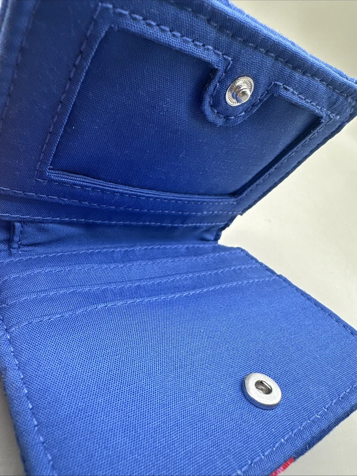 Vera Bradley 猫薄荷圣诞必备小号钱包全新全新带标签 — 第 4/4 张图片