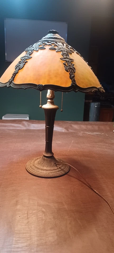 Ferro fundido preto antigo. LÂMPADA DE VIDRO SLAY, fabricação Miller LAMP Co.1 M.L.C.O - Imagem 3 de 4