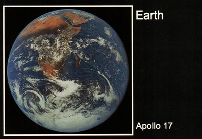 Apollo 17 EARTH 6 X 4 Postcard