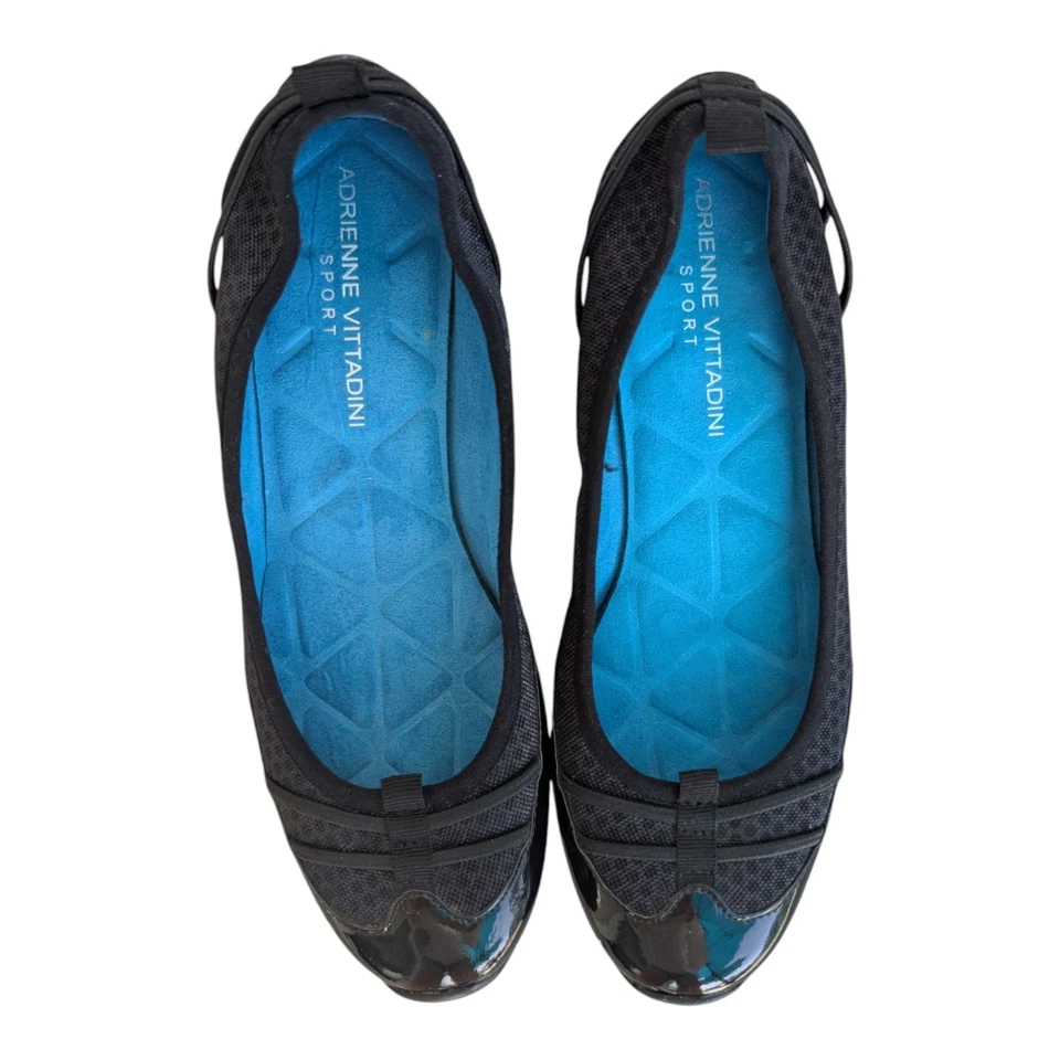 Zapatos deportivos para mujer Adrienne Vittadini de charol negro cuña talla 6 cómodos Foto 2 de 4