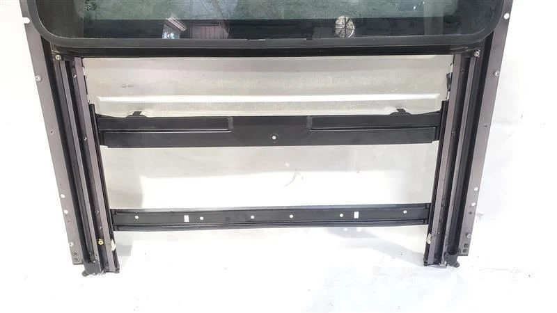 Roof Glass OEM 2002 2003 2004 2005 2006 Infiniti Q45 - Image 2 of 4