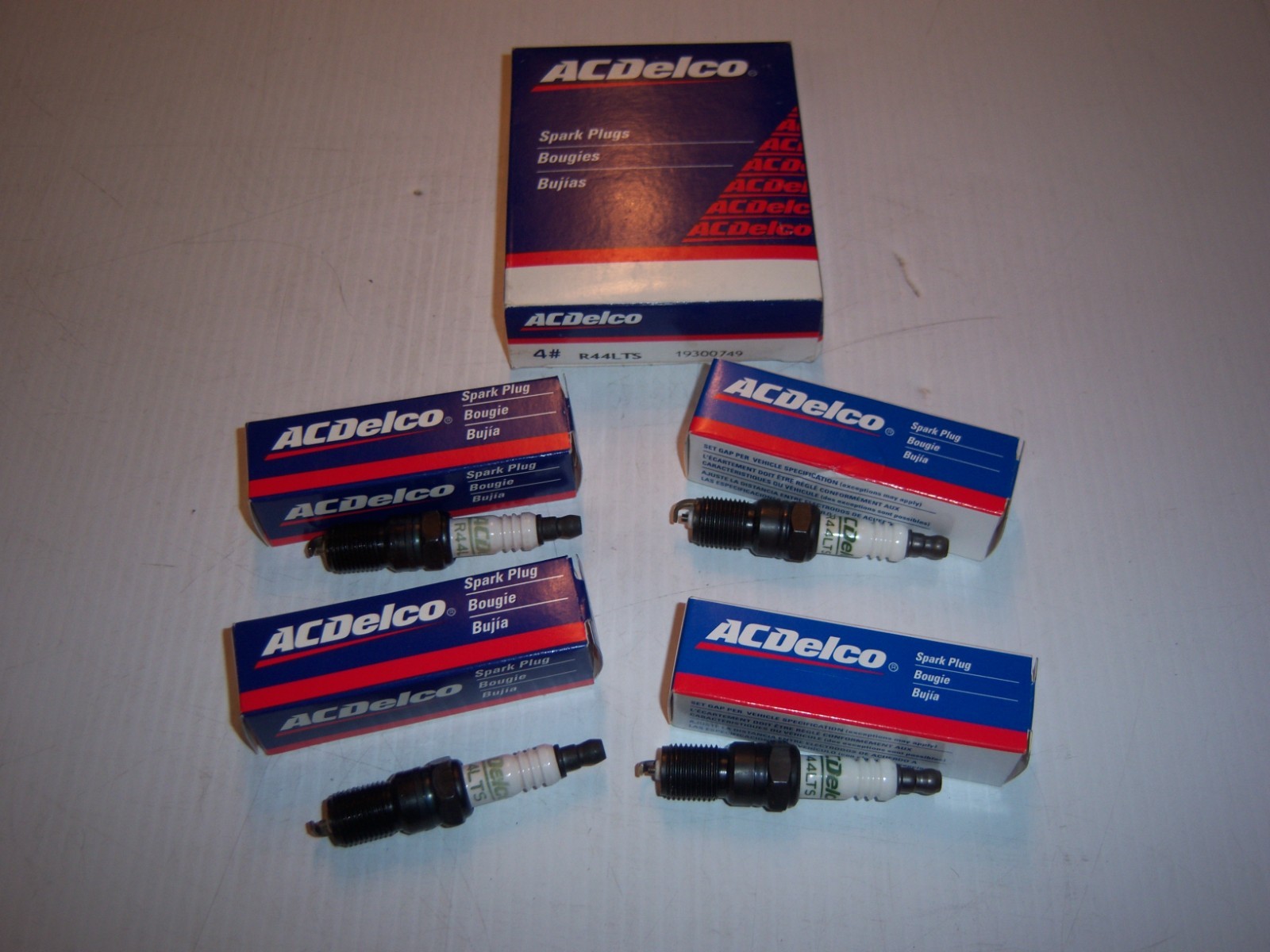 AC Delco R44LTS spark plugs