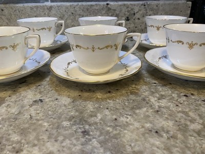 VINTAGE ROYAL WORCESTER GOLD CHANTILLY TEA CUP & SAUCER SET (6)