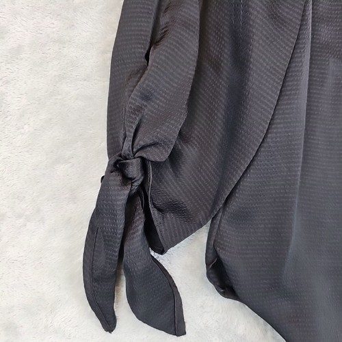 Michael Kors Satin Tie Top Womens Size Petite PS Black Split V-Neck 3/4 Sleeves - Picture 9 of 12