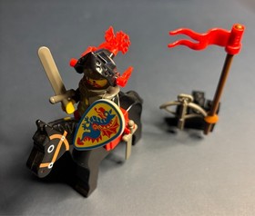LEGO Castle: Black Knight (6009)  vintage 1992 complete no box no manual