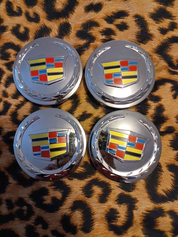 Cadillac CTS DTS SRX STS XLR ATS center cap set of 4, 2004-2016 part# 9597375 - Image 2 of 2