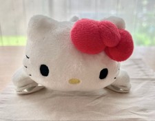 Hello Kitty mascot