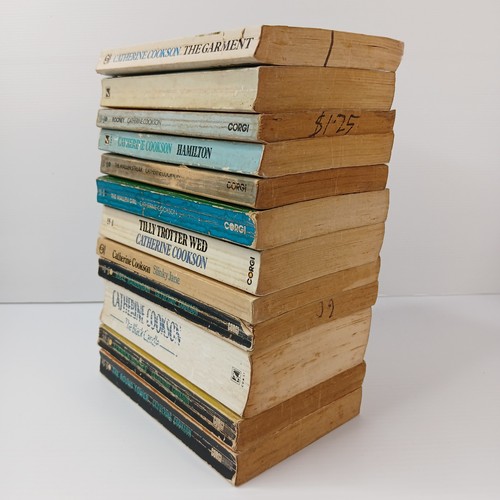 12 x Catherine Cookson Books Historical Romance Vintage Small Paperback Bundle - Picture 18 of 24