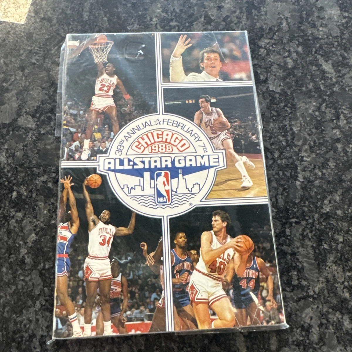 Basketball Chicago Bulls 1988 Vintage Sports Memorabilia for sale