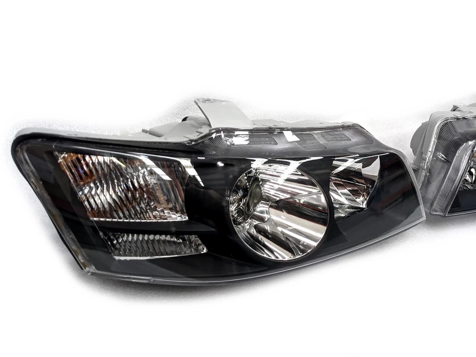 Genuine Holden Left & Right Headlamps Black for Caprice WK WL HSV Grange GMH NOS - image 4 of 4