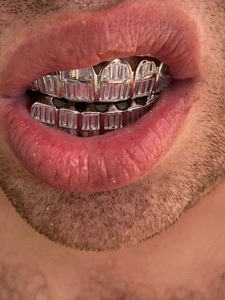 送税込【King Ice】ICED CUBAN GRILLZ グリル 歯 アクセサリー♪ 送税込【King Ice】ICED CUBAN GRILLZ グリル 歯 アクセサリー