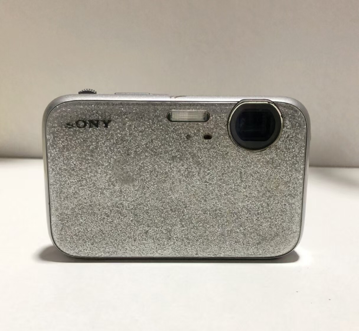 Sony Cyber-shot DSC-J20 16.1MP 4x Optical Zoom Digital Camera English Sliver
