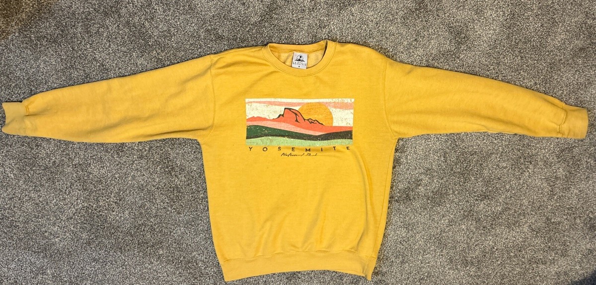 Yosemite National Park Souvenir Sweatshirt Yellow Size Small
